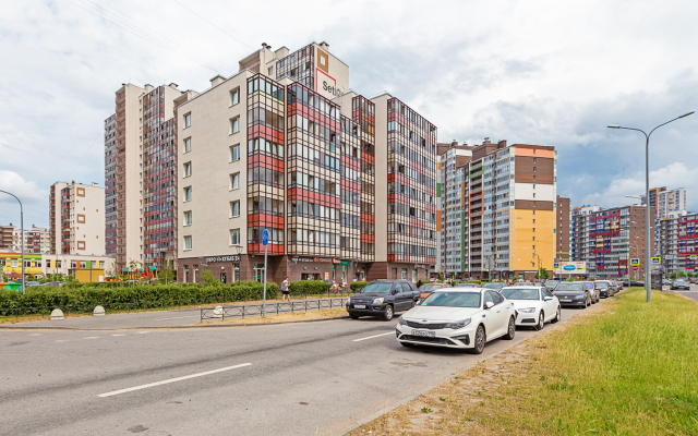 Na Evropeyskom prospekte 3 Apartments