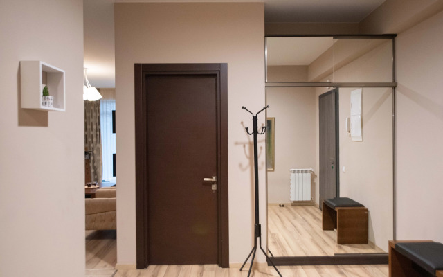 Dlya Semyi v Komplekse s Detskoy Ploschadkoy Apartments