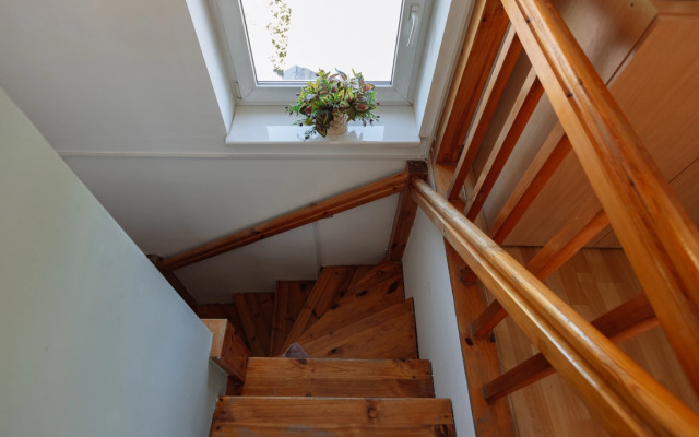 Квартира на Дадаева 2