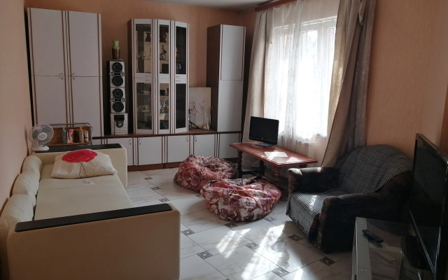 Domashnie Apartment