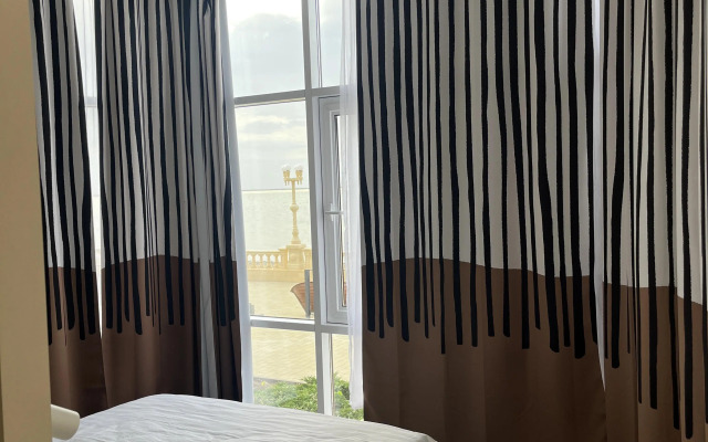 Hotel & Spa "akhtari"