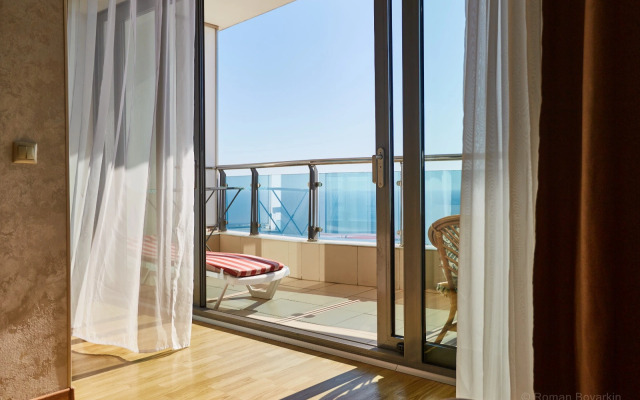 Апартаменты Ideal House Sea View 1