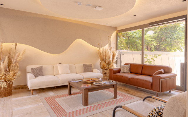 Los Suites Apartment Hotel
