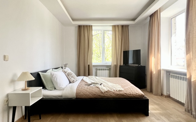 Myhomeyourhome Na Pogranichnika Garykavogo 16 K.2 Apartments