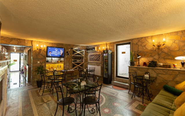 Hotel History