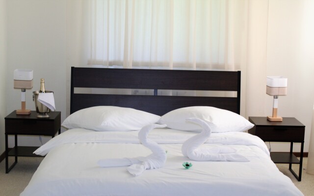 Yasenki Hotel
