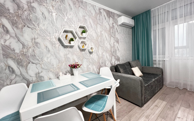 V Prekrasnom Novom Zhk Levoberezhye Flat