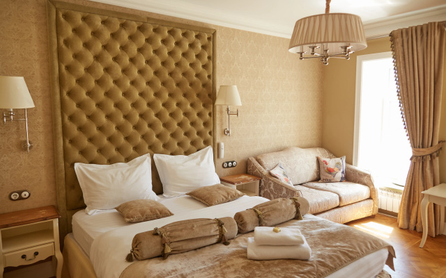 Butik Otel' 1881