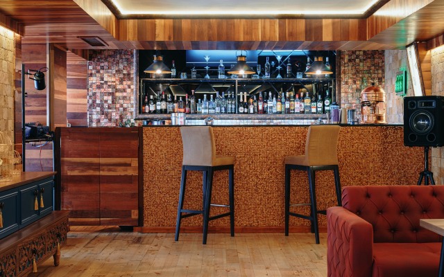 Bayil Breeze Hotel
