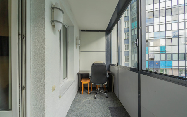Studiya U Parka Okkervil Flat