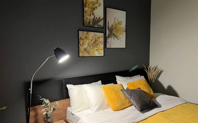V Tsentre Sankt-Peterburga Flat