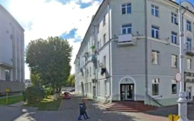 Na Prospekte Lenina 4 Apartments