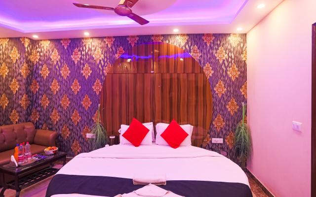 Luxury Stay Hotel