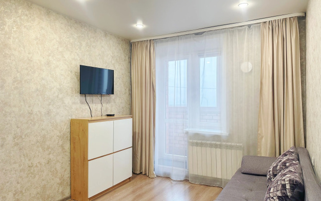 Cтудия на Томской 8