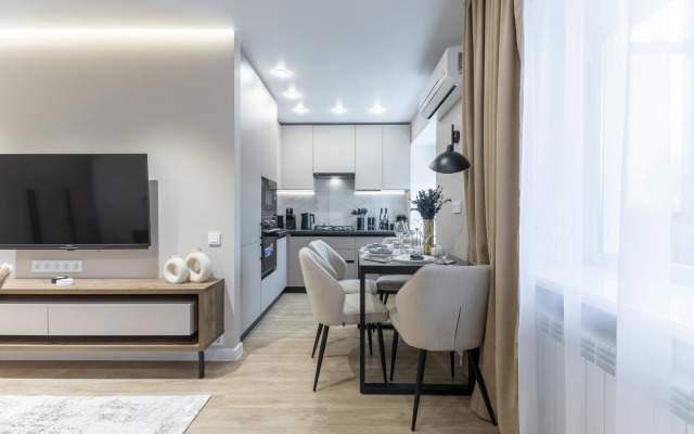 Na Korotchenko 4 Apartment