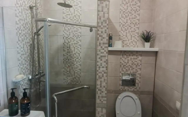 Квартира Десятинная 13