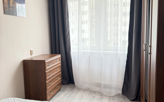 Ryadom S Metro Flat