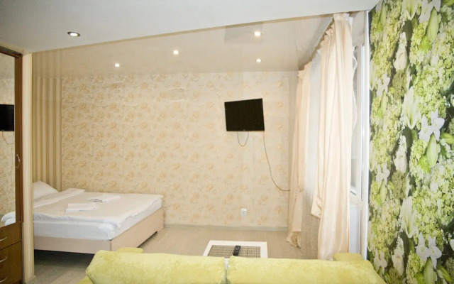 Апартаменты Люкс на Парижской коммуны 42 - фото 2