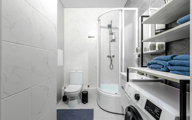 Prostornye u Nevy Apartments