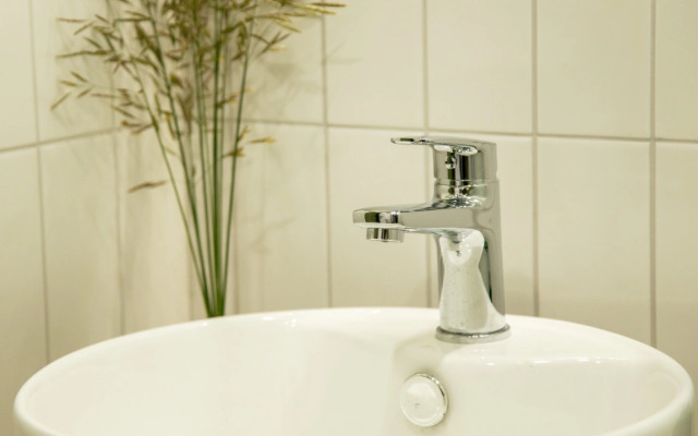 Апартаменты На Семена Лагоды (1)