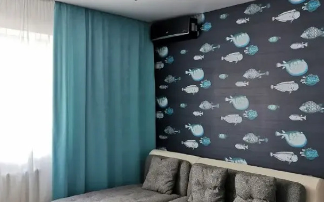 Dvukhkomnatnaya Vozle Morya, Mayak Flat