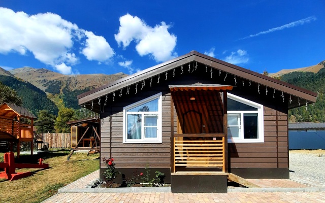 Nur House Hotel