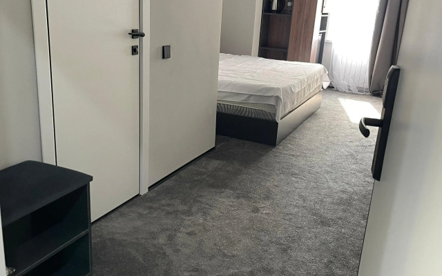 Hotel Airis Residence