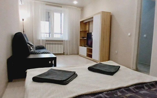 Апартаменты на Пилотской 37