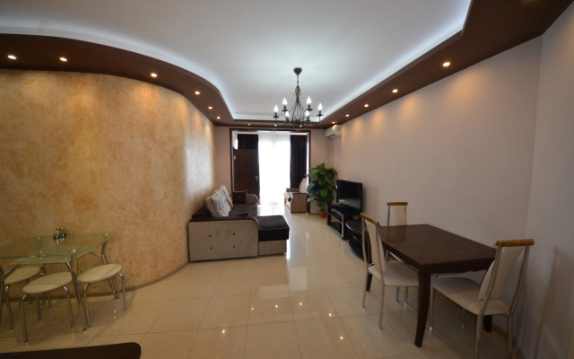 U Samogo Morya Zhk Viva Apartments