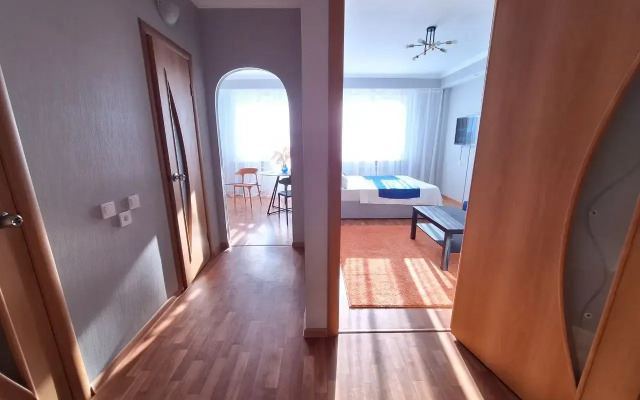 Versal Apartments V Samom Tsentre Flat