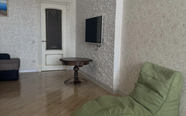 V Tsentre Kaspiyska U Morya Flat