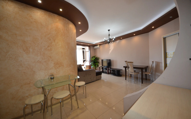 U Samogo Morya Zhk Viva Apartments
