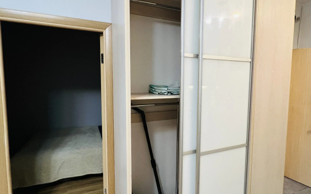 Квартира Уютная 2-х комнатная студия в хорошем районе