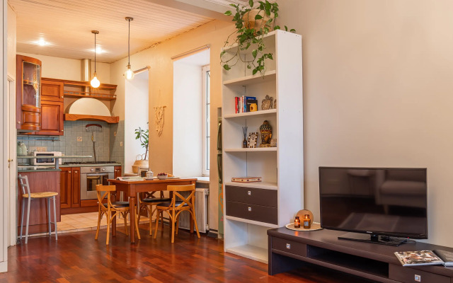 Апартаменты двухкомнатные в историческом центре Москвы