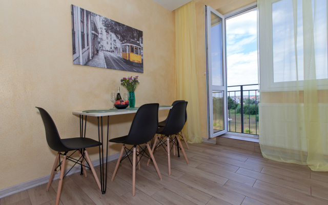 Komfortabelnaya S Krasivym Vidom Flat