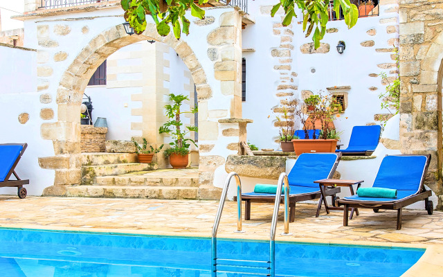 Вилла Grape Heated Pool