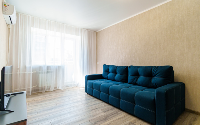 V Tsentre Novorossiyska Ot LetoApart Apartments