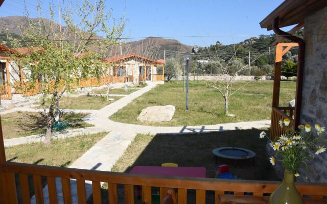 Begonvillage Tatil Evleri Boutique Hotel