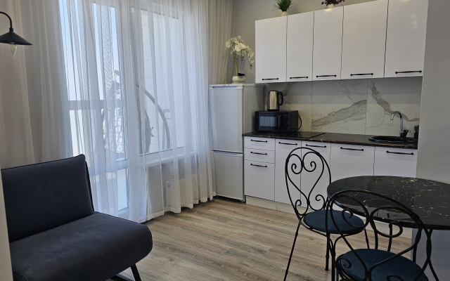 Квартира Студия у Метро Золотая Нива