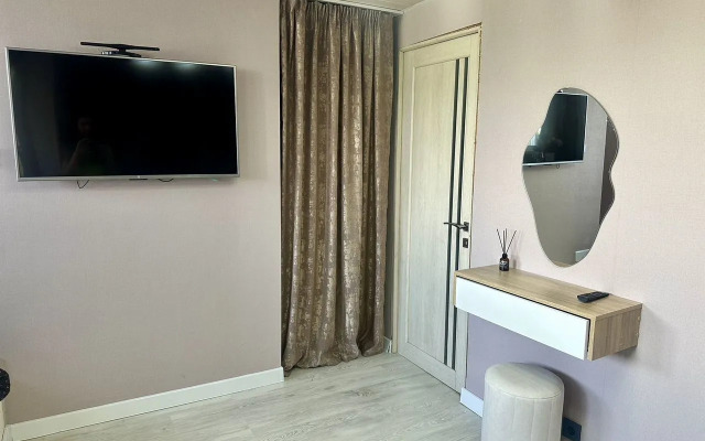 Na Pasechnoy 64 Flat