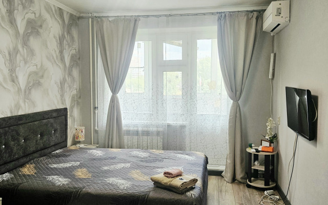 Квартира Уютная свежая у Ривьеры тц Парк хаус