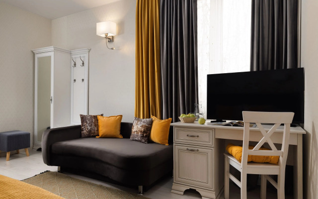 Klever Hotel