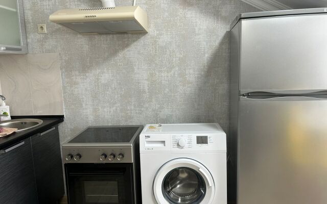 Apartments ''Elenika'' V Tsentre Kaspiyska S Vidom Na More