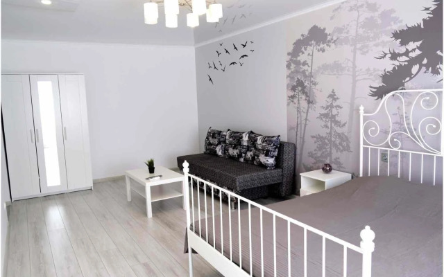 Na Ulitse Pavla Sharova 3k1 Flat