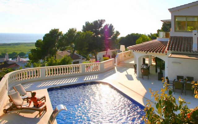 Menorcarentals Villas S.L.