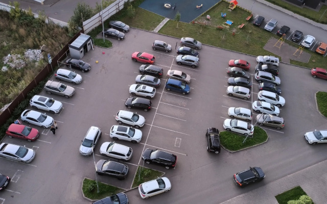 Квартира Комфортная рядом с парком и метро