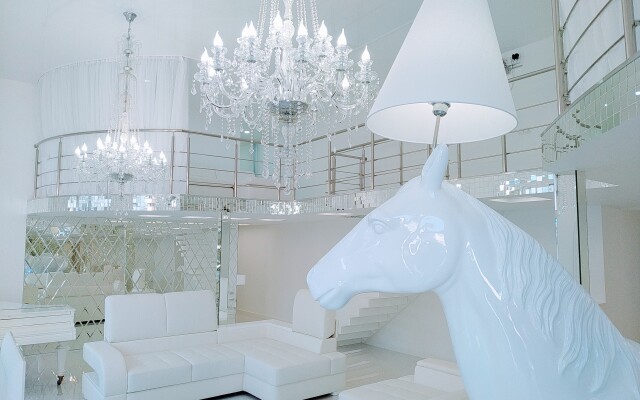 Апартаменты Двухъярусные Белоснежные на Невском 96