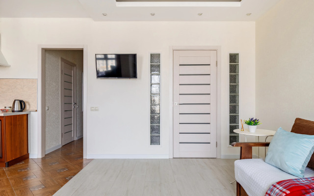 Апартаменты на Высоте 23 Этажа Юг Апарт