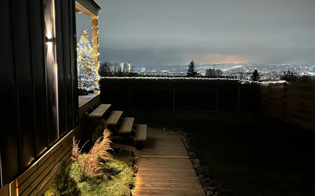 Частный Дом на Холме