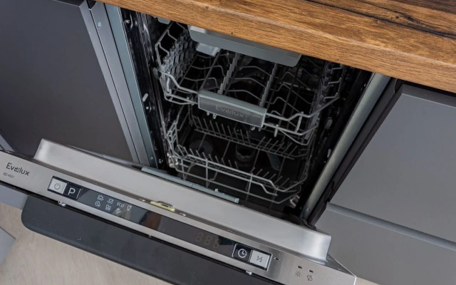 Na Yasnogorskoy 16/2k6 Apartment